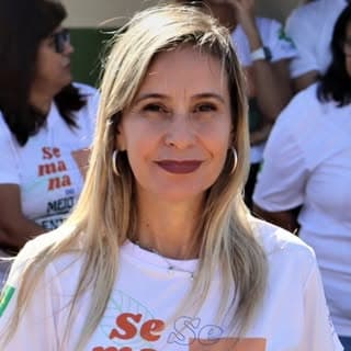 Retrato de Dalvina Nogueira, jornalista e fundadora do Goiás de Perto